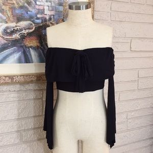 🌹Lani Bell Sleeve Shoulder Flounce Crop Top